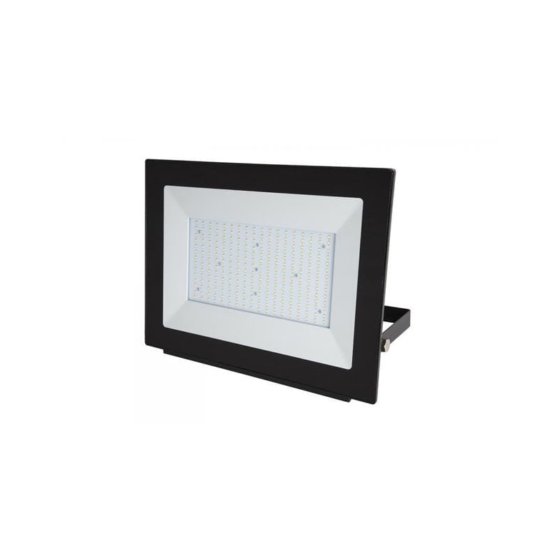 100 Watt Led Projektör Ne Kadar Aydınlatma Sağlar