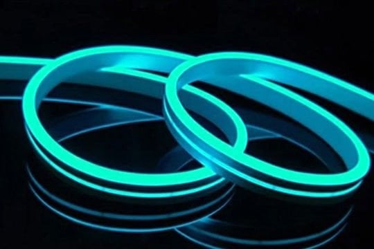 Neon Şerit Led Modelleri Hangi Alanlarda Kullanılıma Uygun