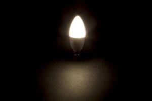 Cata 8W Ledli Buji Ampul E14 Duylu CT-4083 Beyaz Işık