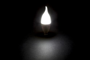 Cata 8W Ledli Buji Ampul E14 Duylu 3200K Gün Işığı CT-4084