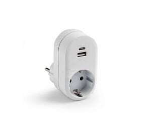 Famatel Adaptör 1’li USB-A & USB-C 5V 3.4A 16A 250V  1321